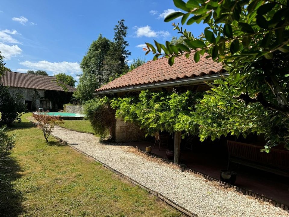 Landsbyhus i Saint-Front-la-Riviere, Dordogne - foto 3