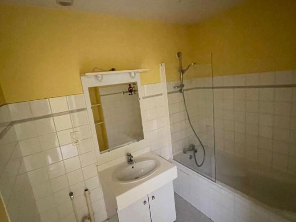 Apartment in Arc-lès-Gray, Haute-Saone - photo 4