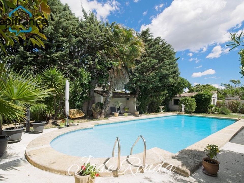 Villa i Marignane, Bouches-du-Rhone - foto 1