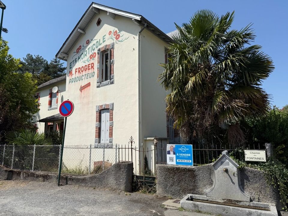 Villa i Lourdes, Hautes-Pyrenees - foto 1