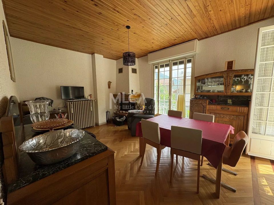 Villa i Saint-Étienne-de-Tinée, Alpes-Maritimes - bilde 2