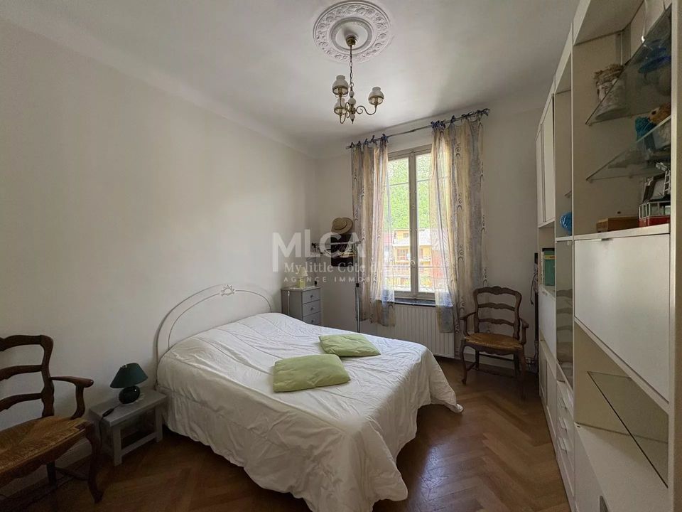 Villa i Saint-Étienne-de-Tinée, Alpes-Maritimes - bilde 4