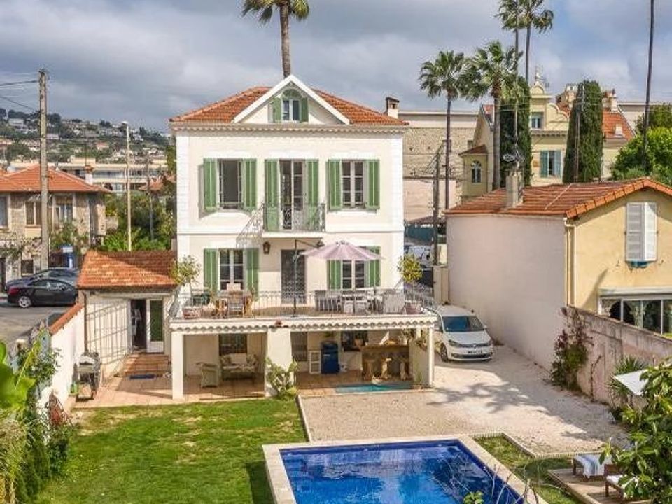 Villa i Golfe-Juan, Alpes-Maritimes - foto 4