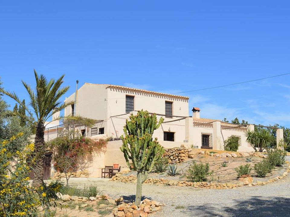 Cortijo a Cuevas del Almanzora, Almeria - foto 1