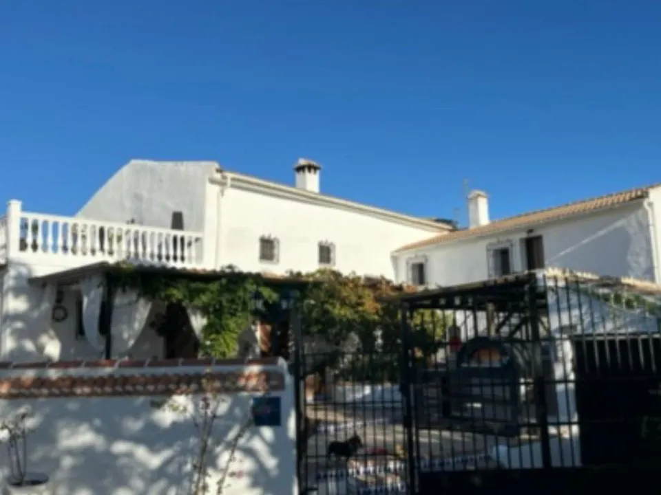 Landejendom i Castillo De Locubin, Jaen - foto 1