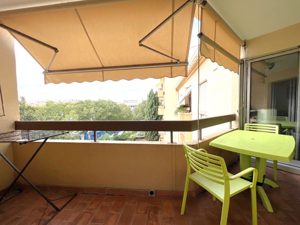 Apartment in Nimes, Gard - photo 1