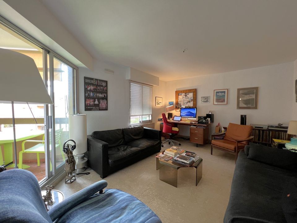 Apartment in Nimes, Gard - photo 3