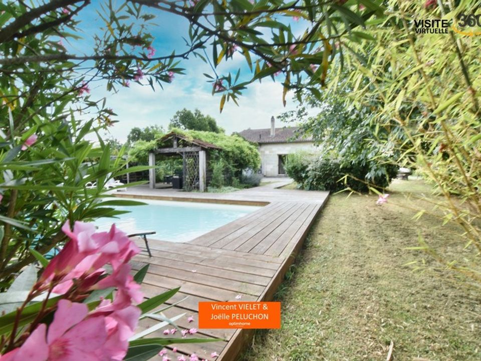 Landejendom i Ambares-et-Lagrave, Gironde - foto 1