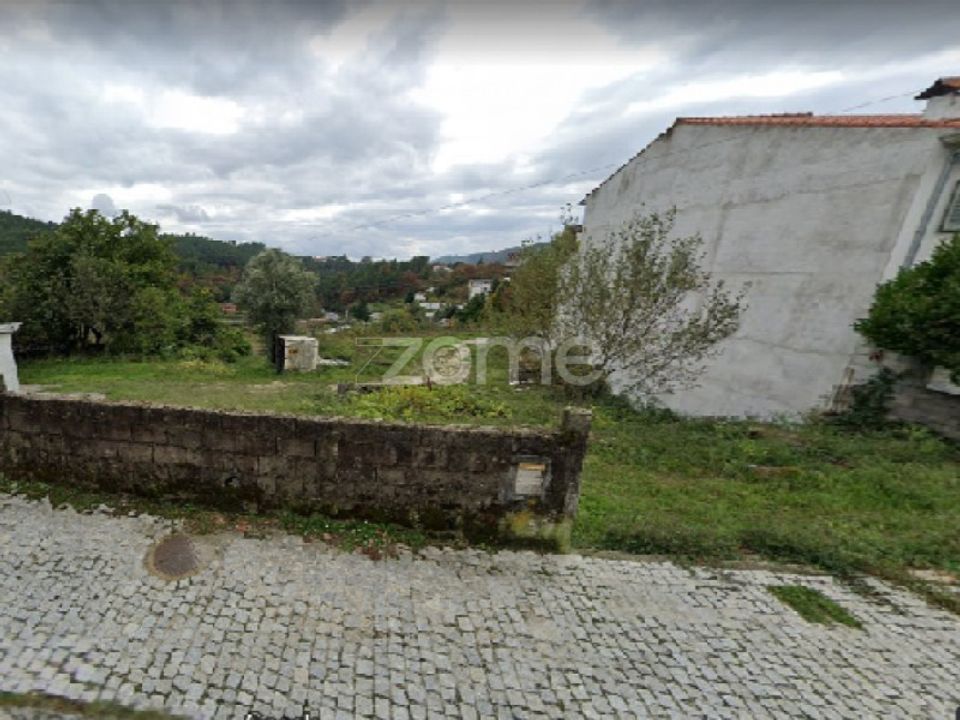 Helårsgrund i Castro Daire, Viseu - foto 1
