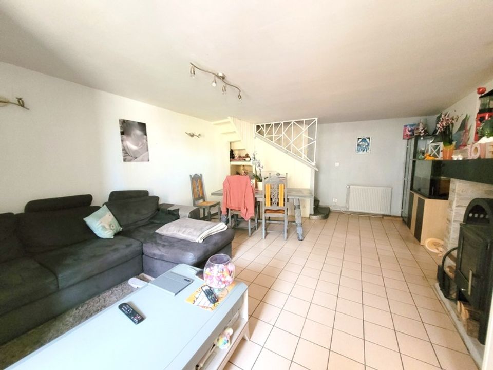 Villa a Aigueperse, Puy-de-Dome - foto 1