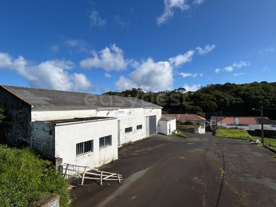 Erhvervsejendom i Vila da Praia da Vitoria, Terceira - foto 3