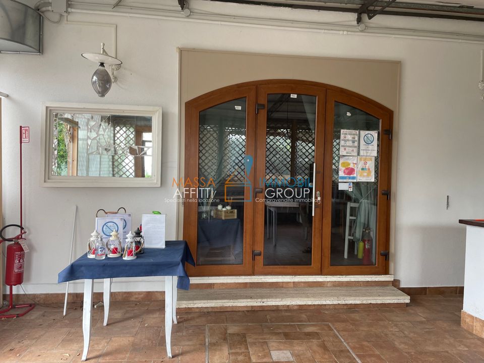 L'establiment comercial a Massa, Massa and Carrara - foto 4