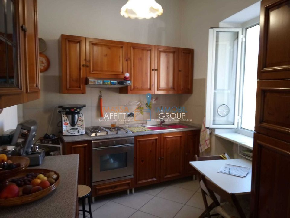 Lejlighed i Carrara, Massa and Carrara - foto 4