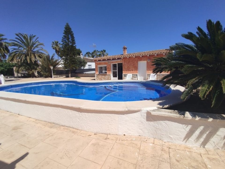 Masia a Dolores, Alicante - foto 1