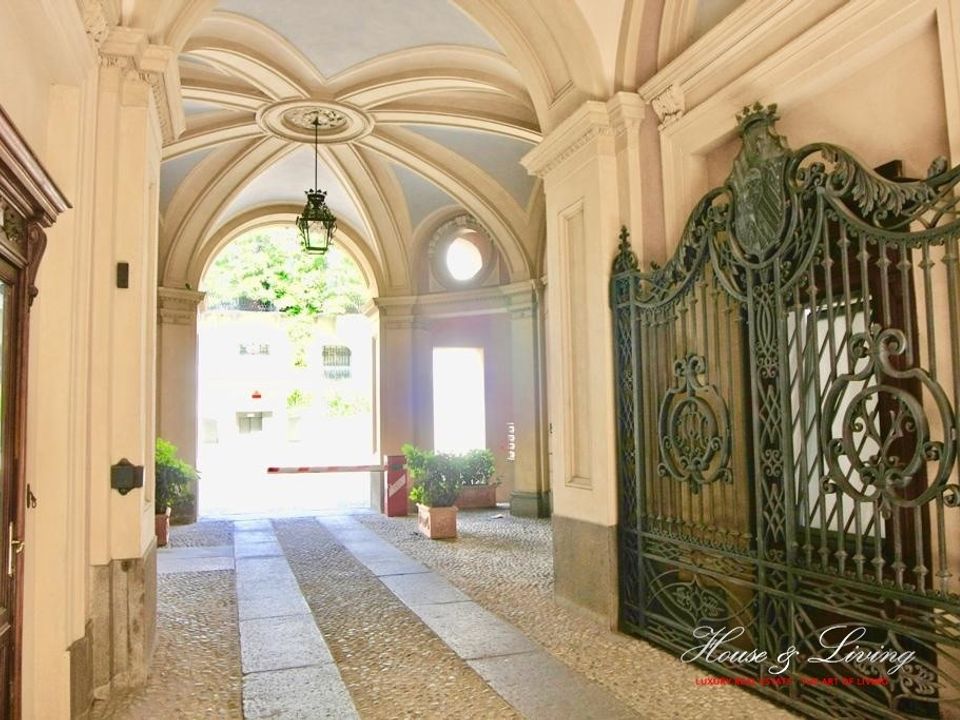 Erhvervsejendom i Torino, Turin - foto 1