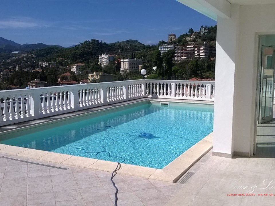 Penthouse i Bordighera, Imperia - foto 1