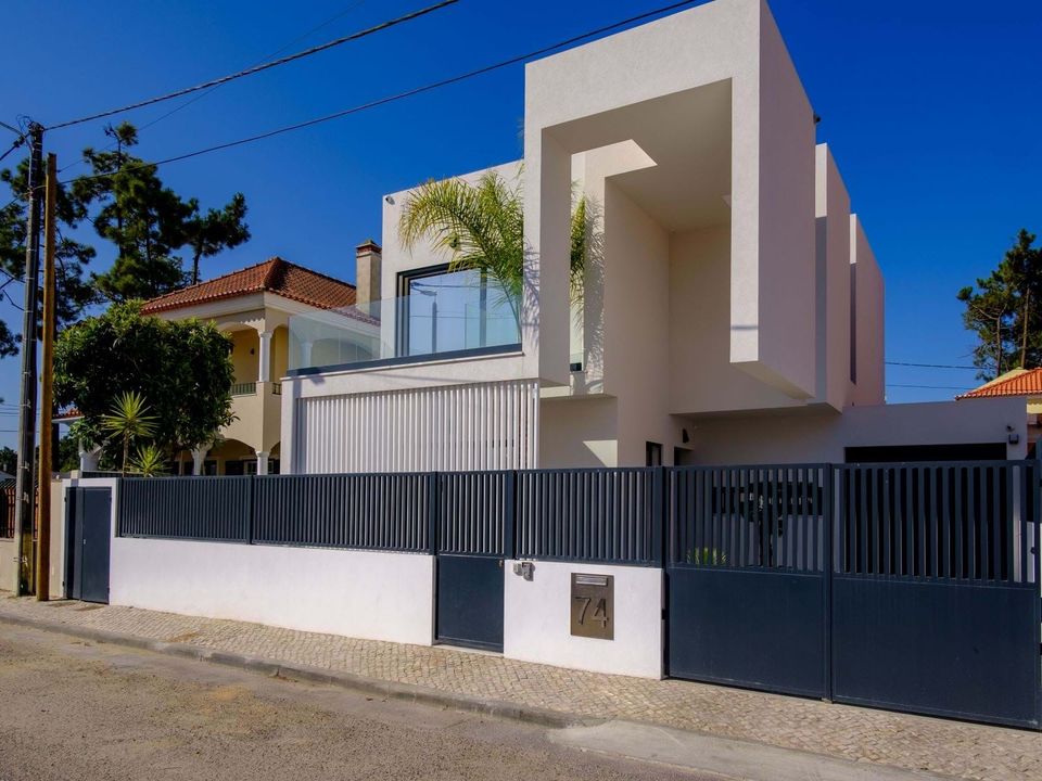 Villa i Almada, Setubal - bilde 1