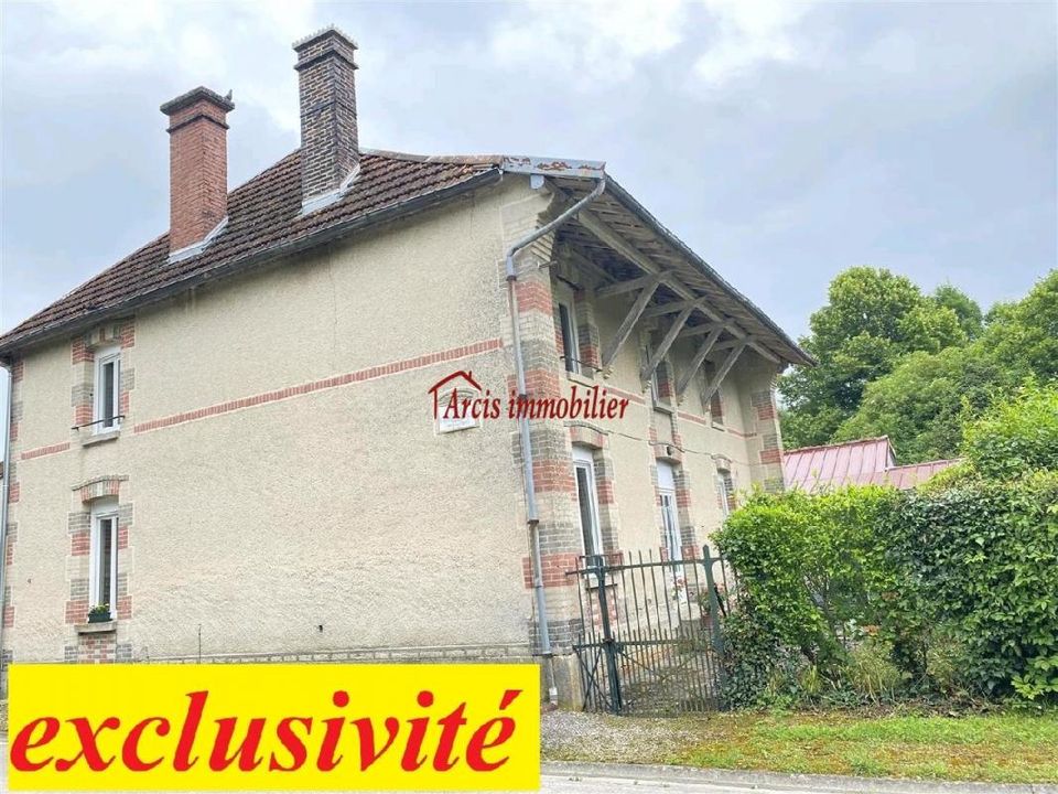 Villa i Arcis-sur-Aube, Aube - foto 1