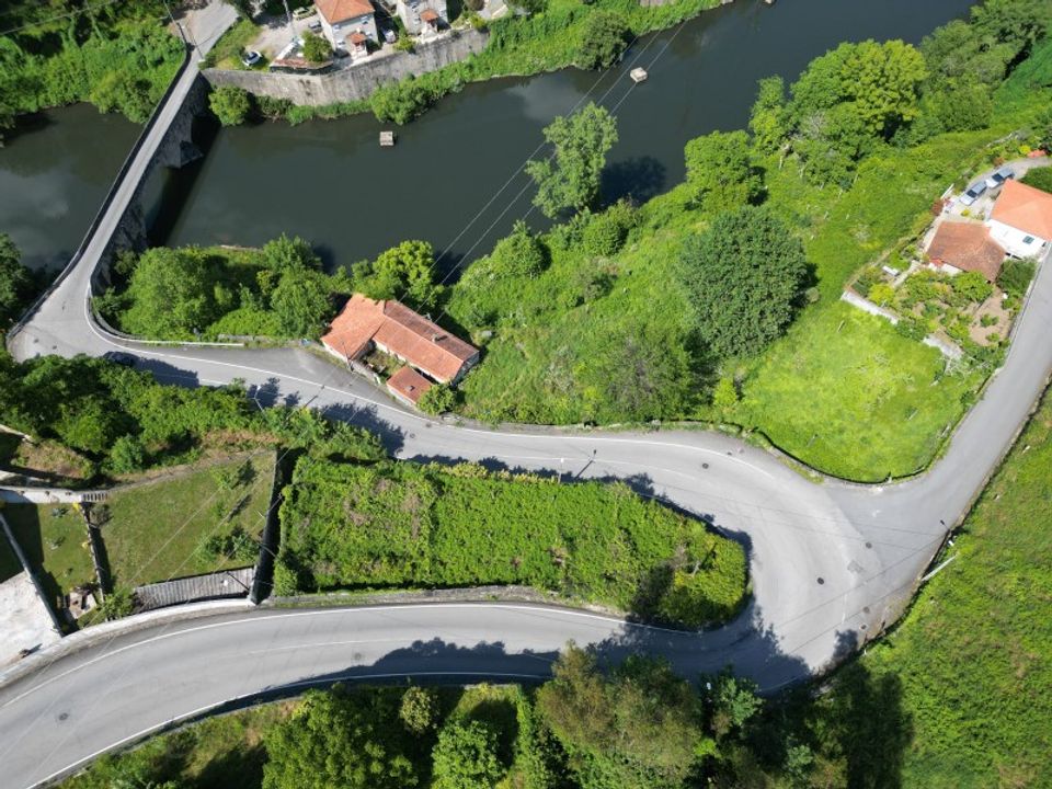 Helårsgrund i Rebordoes, Porto - foto 2