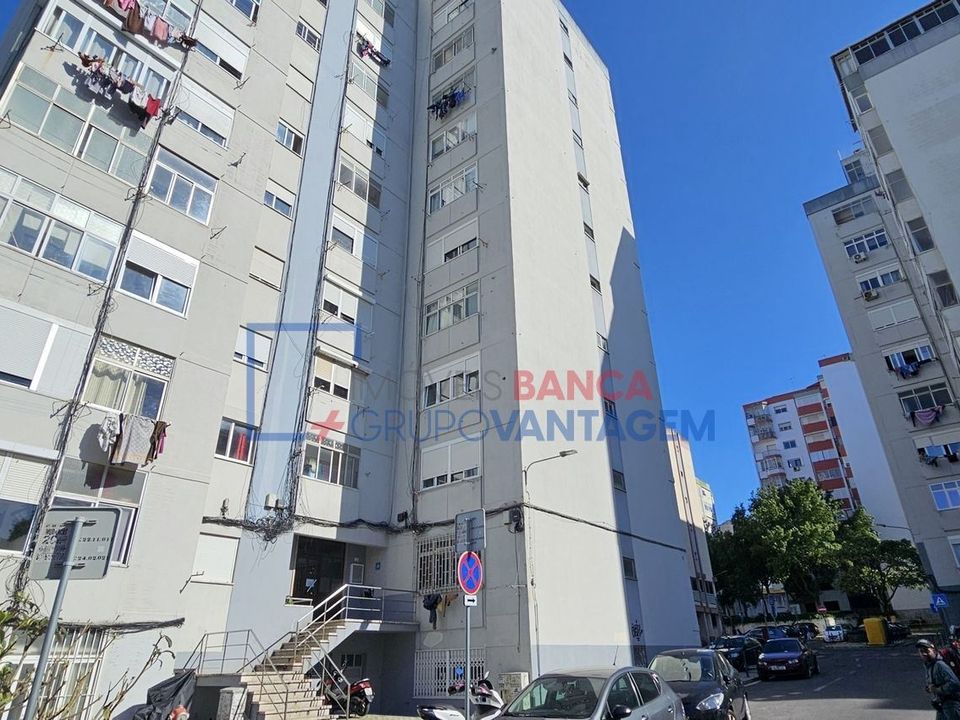 Lejlighed i Amadora, Lisbon - foto 4