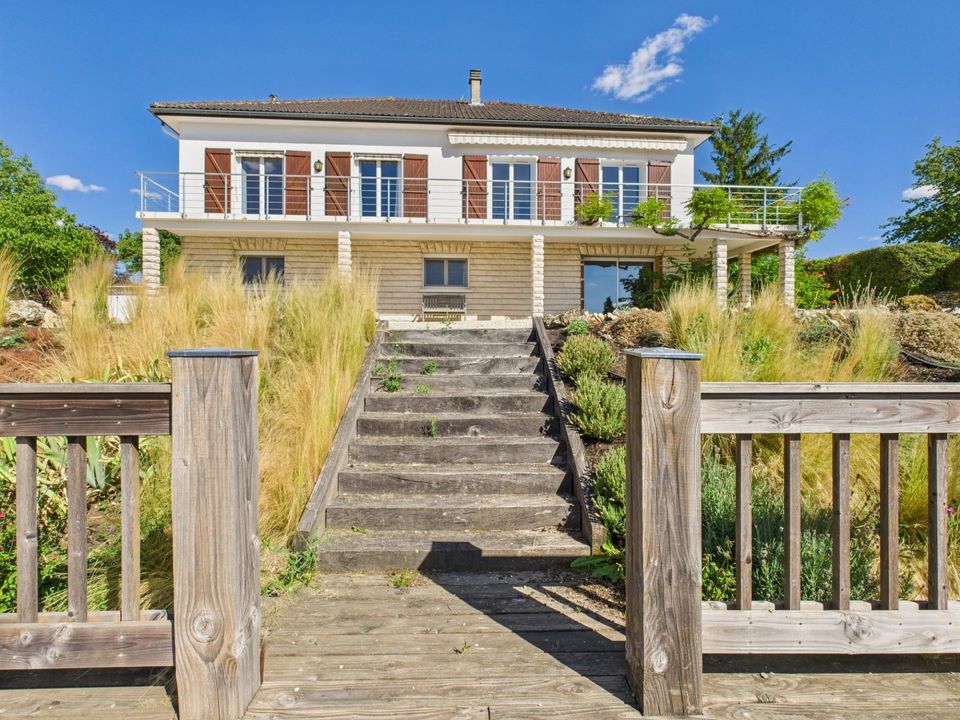 Villa i Saint-Germain, Vienne - foto 1