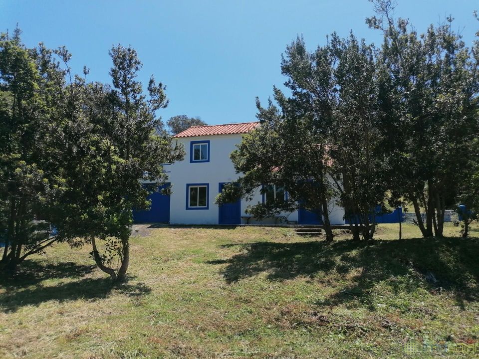 Casa de pueblo en Horta, Faial - foto 3