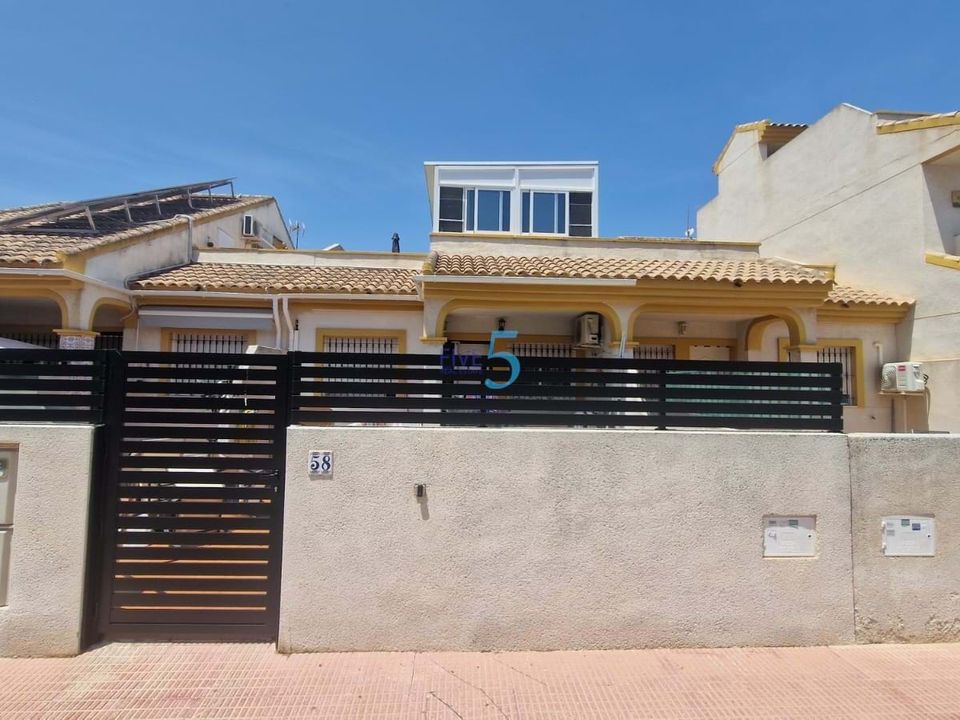Byhus i Daya Nueva, Alicante - foto 1