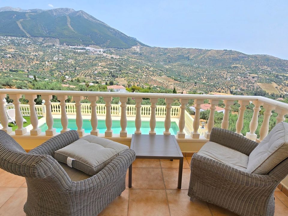 Villa i Alcaucin, Malaga - foto 5