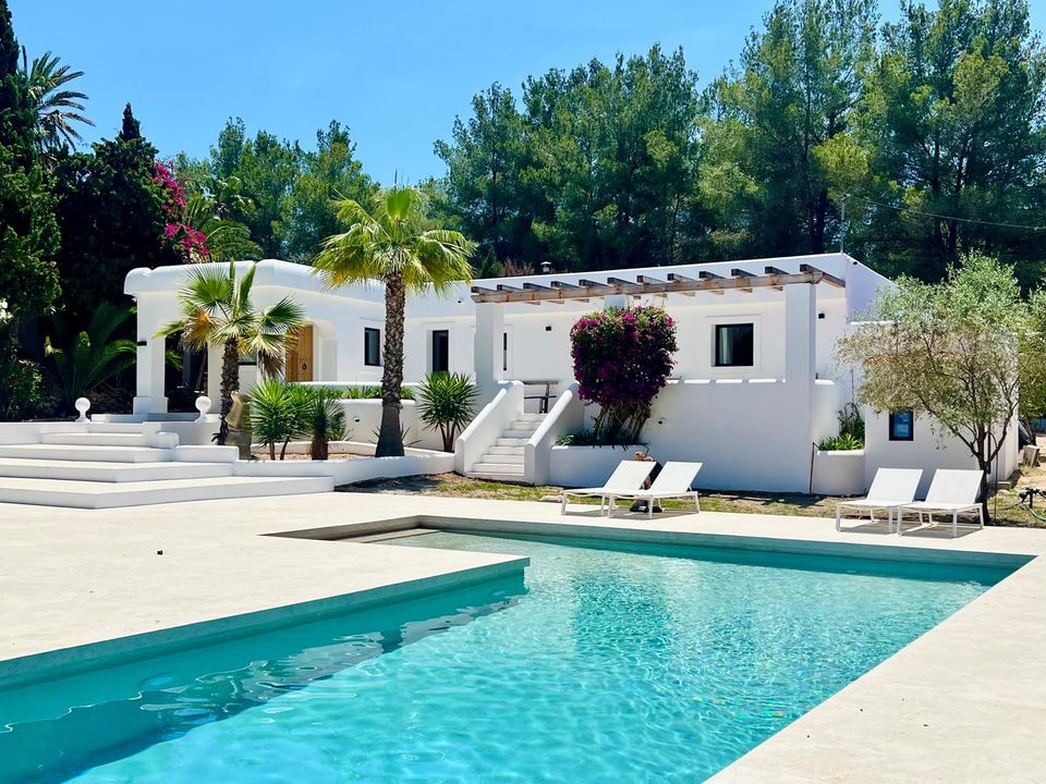 Landejendom i Santa Eulalia Del Rio, Ibiza - foto 2