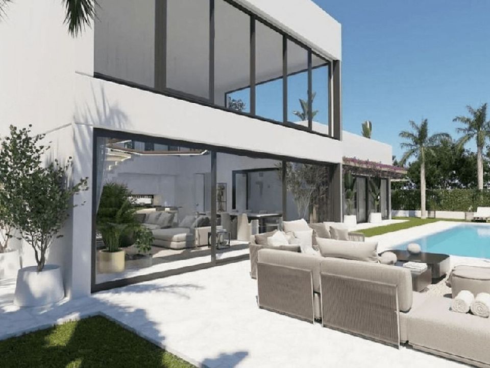 Villa i Estepona, Malaga - foto 1