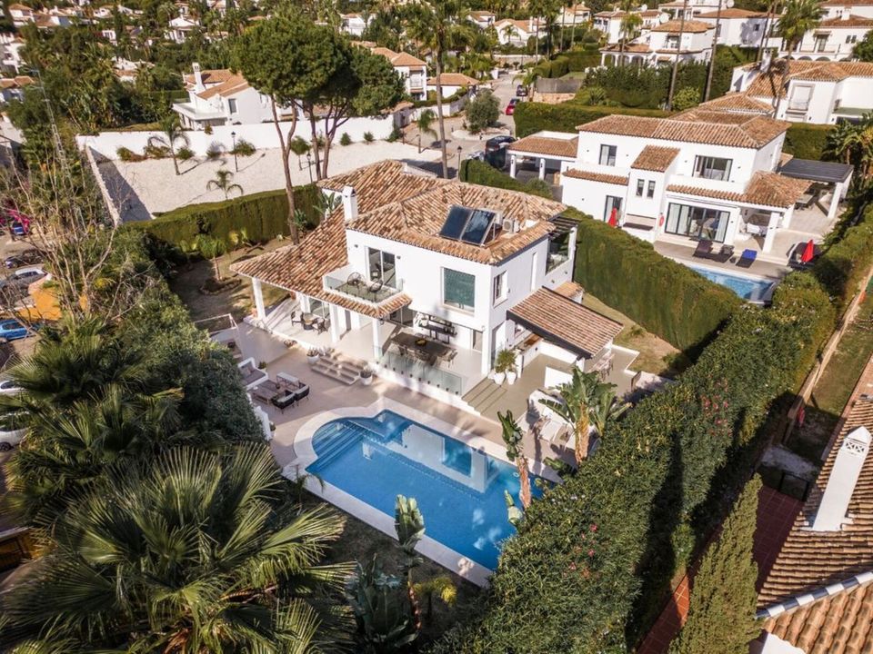 Villa i Nueva Andalucia, Malaga - foto 2