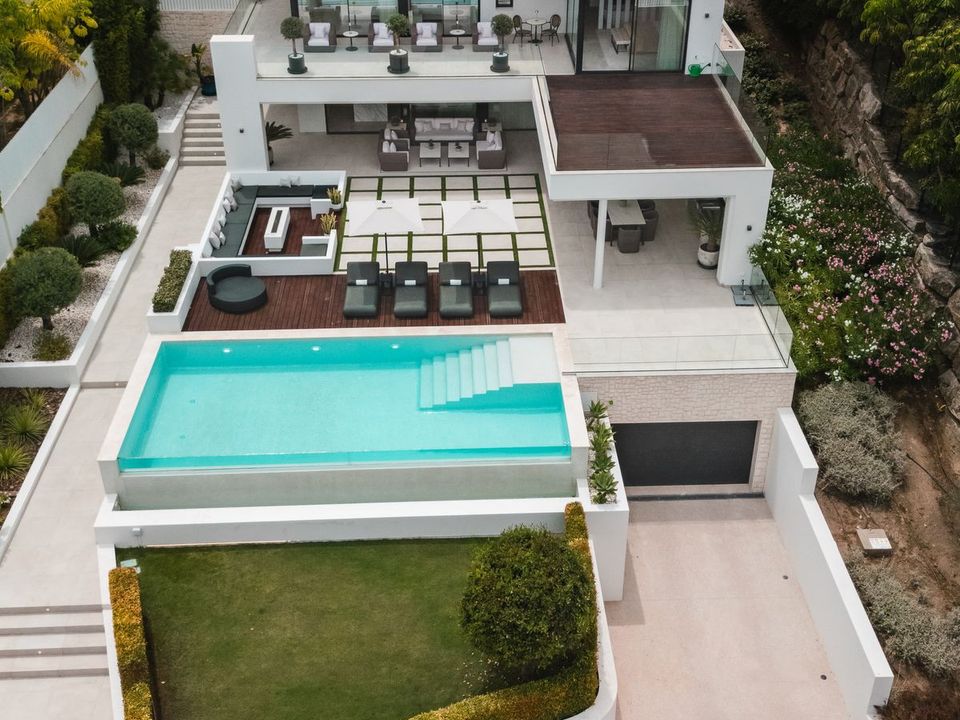 Villa i Nueva Andalucia, Malaga - foto 1