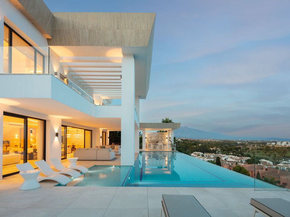 Villa i El Paraiso, Malaga - foto 4
