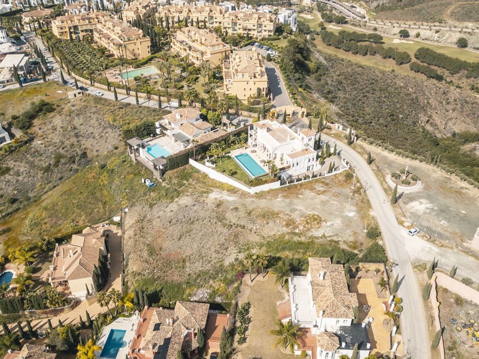 Helårsgrund i Benahavis, Malaga - foto 4
