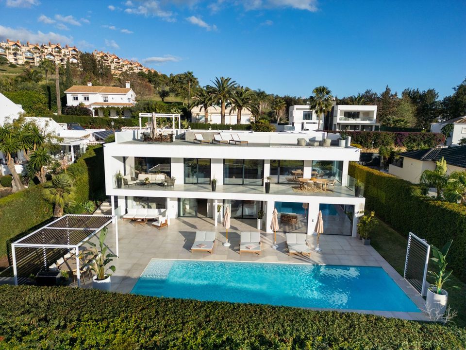 Villa i Nueva Andalucia, Malaga - foto 1