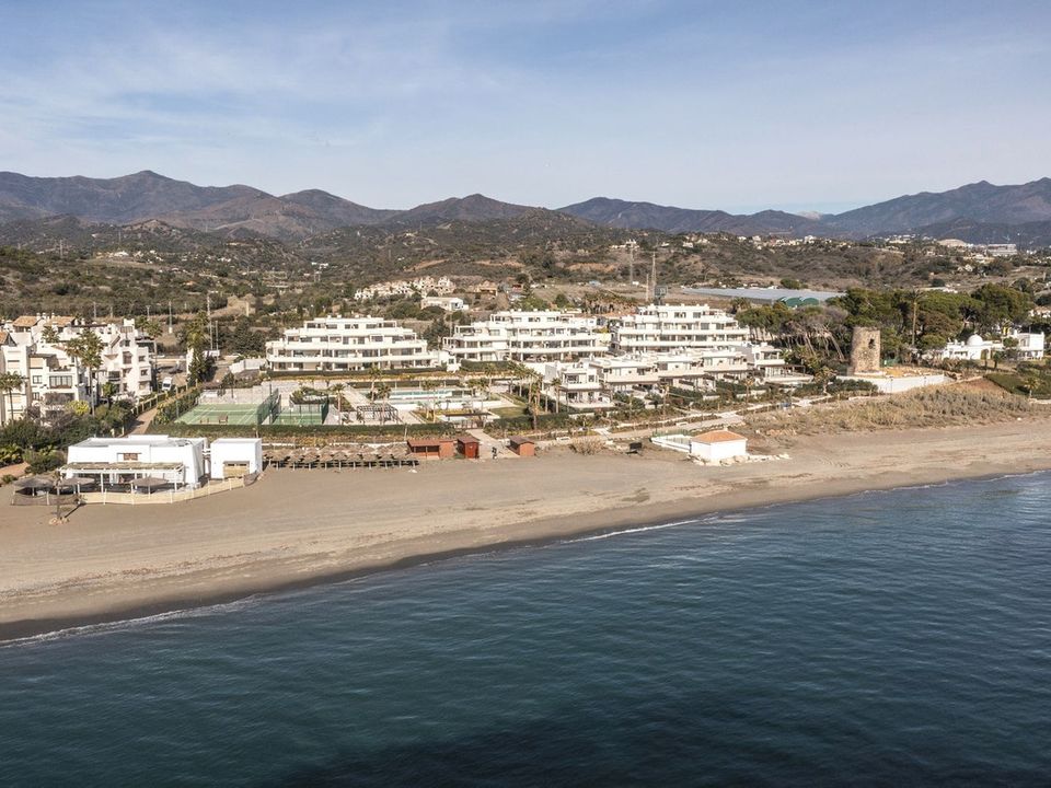 Villa i Estepona, Malaga - foto 1