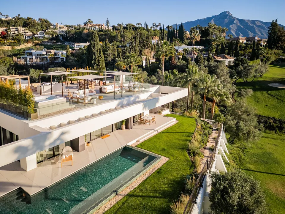 Villa i Nueva Andalucia, Malaga - foto 1