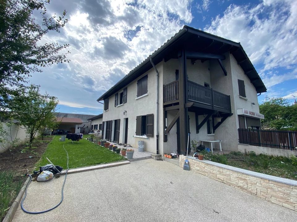 Villa i Rives, Isere - foto 1