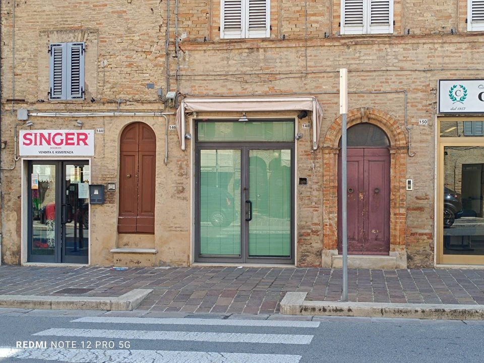 Næringseiendom i Macerata, Macerata - bilde 1