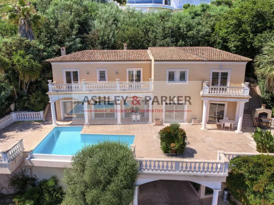 Villa i Mandelieu-la-Napoule, Alpes-Maritimes - foto 4