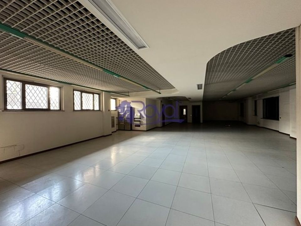 Erhvervsejendom i Parabiago, Milan - foto 3