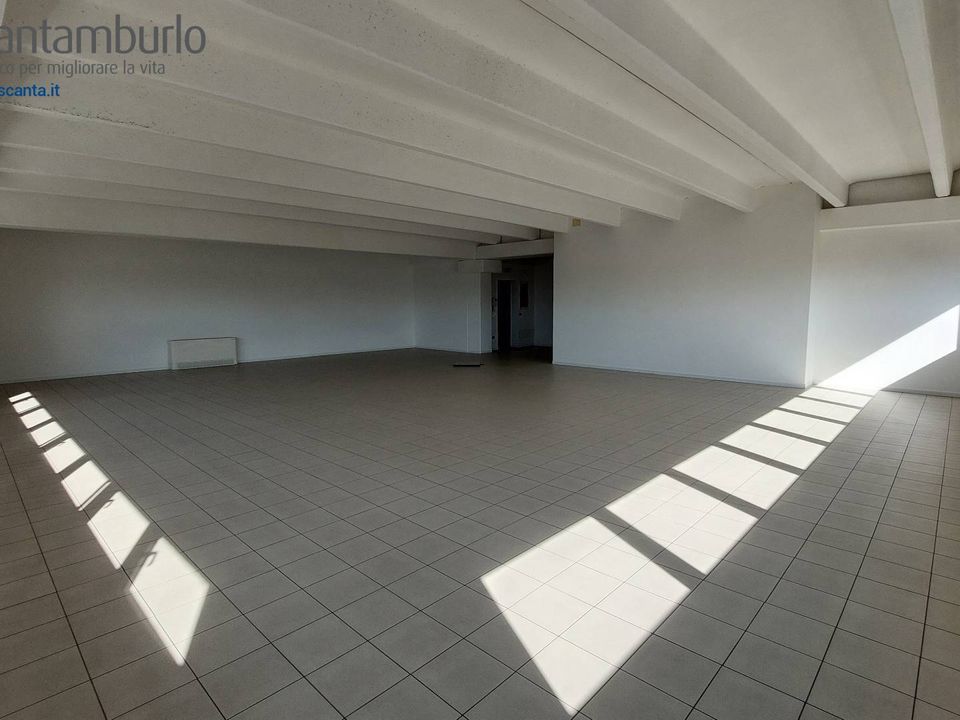 Erhvervsejendom i Treviso, Treviso - foto 3
