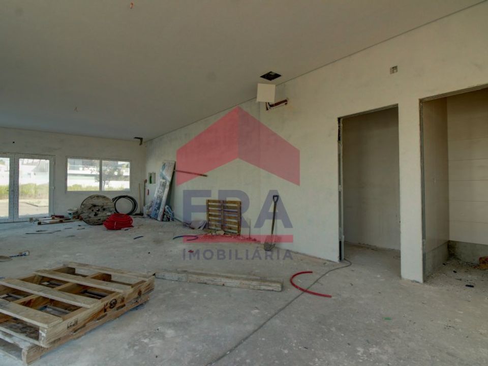 Erhvervsejendom i Atouguia da Baleia, Leiria - foto 4