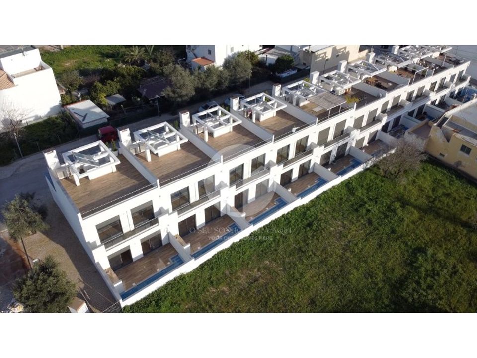 Villa - Moncarapacho, Faro - photo 1
