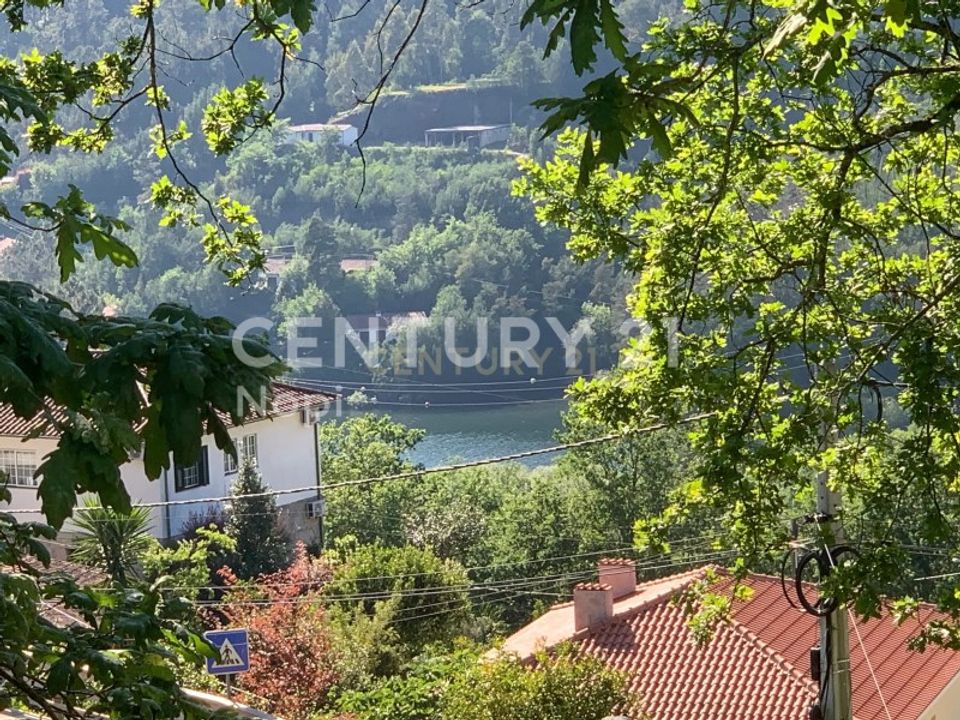 Helårsgrund i Braga, Braga - foto 1