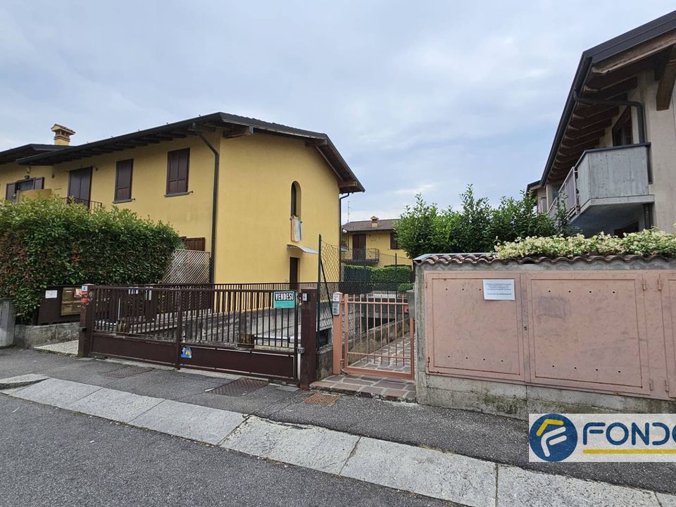Parkeringsplads i Telgate, Bergamo - foto 1