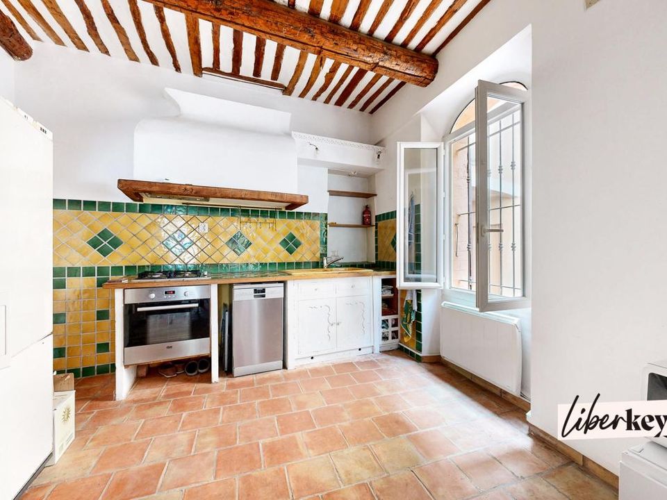 Villa i Saint-Saturnin-lès-Avignon, Vaucluse - foto 2