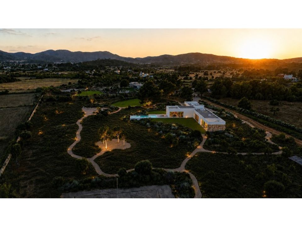 Villa i Puig Den Valls, Ibiza - foto 1