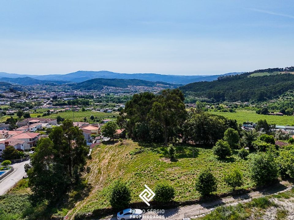Helårsgrund i Povoa de Lanhoso, Braga - foto 1