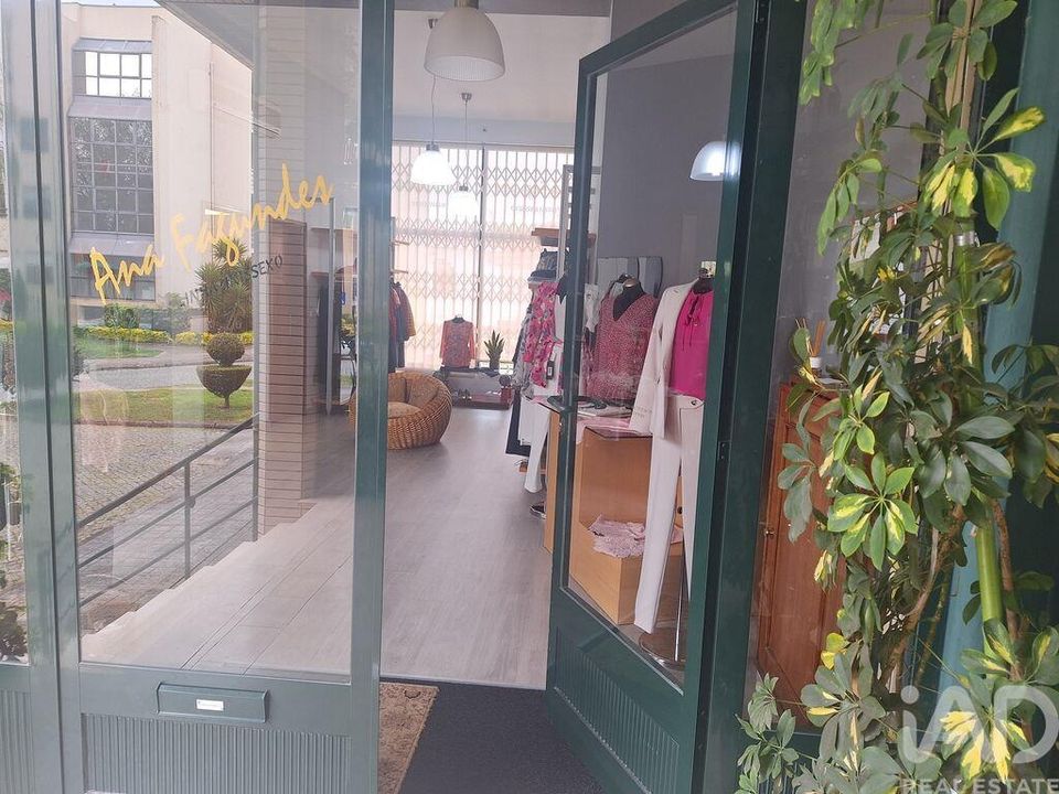 Erhvervsejendom i Valongo, Porto - foto 4